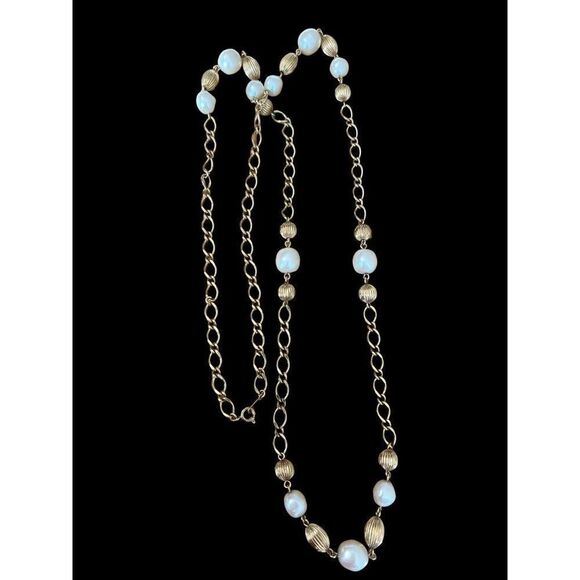 Long Faux Freshwater Pearl And Gold Beaded Chain Necklace Gold Tone Beads 37 In - Picture 1 of 4